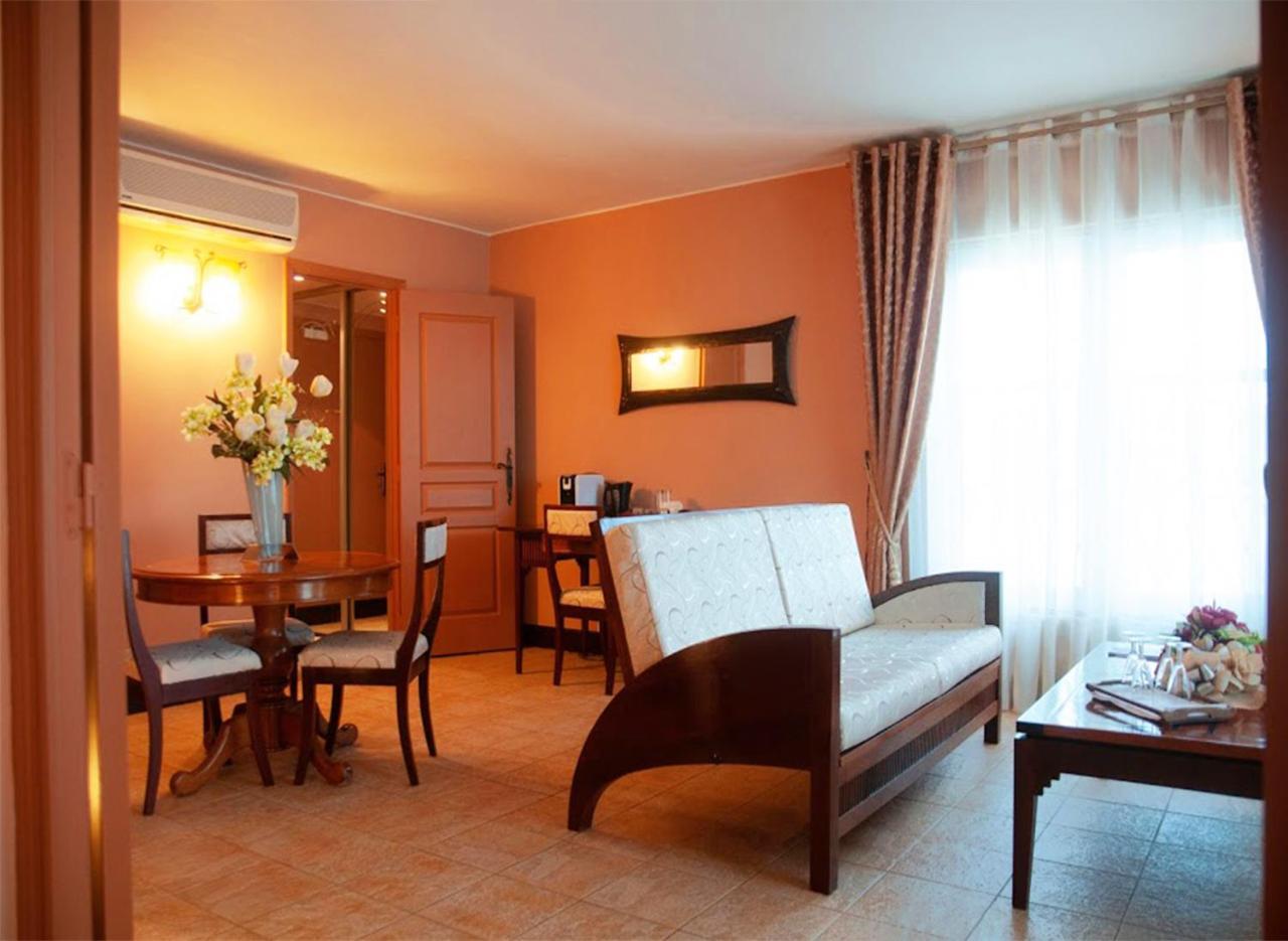 Le Grand Hotel Diego Antsiranana المظهر الخارجي الصورة